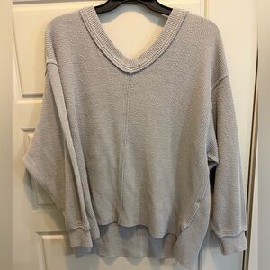 aerie Soft Light Gray V-Neck Waffle Knit Sweater